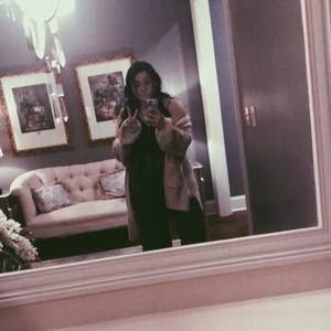 Meet your Posher, Julia